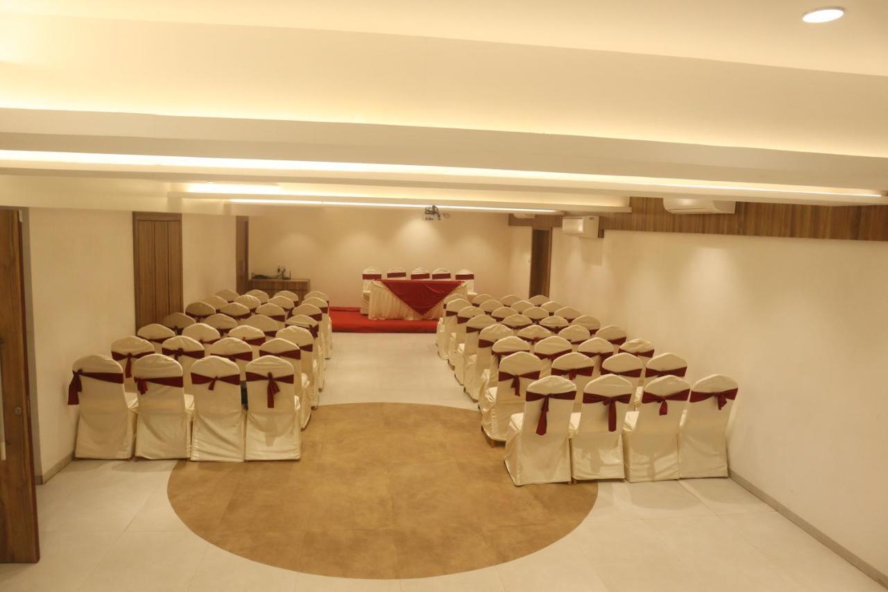 Hotel Grand Ecotel, Aurangabad Exteriér fotografie
