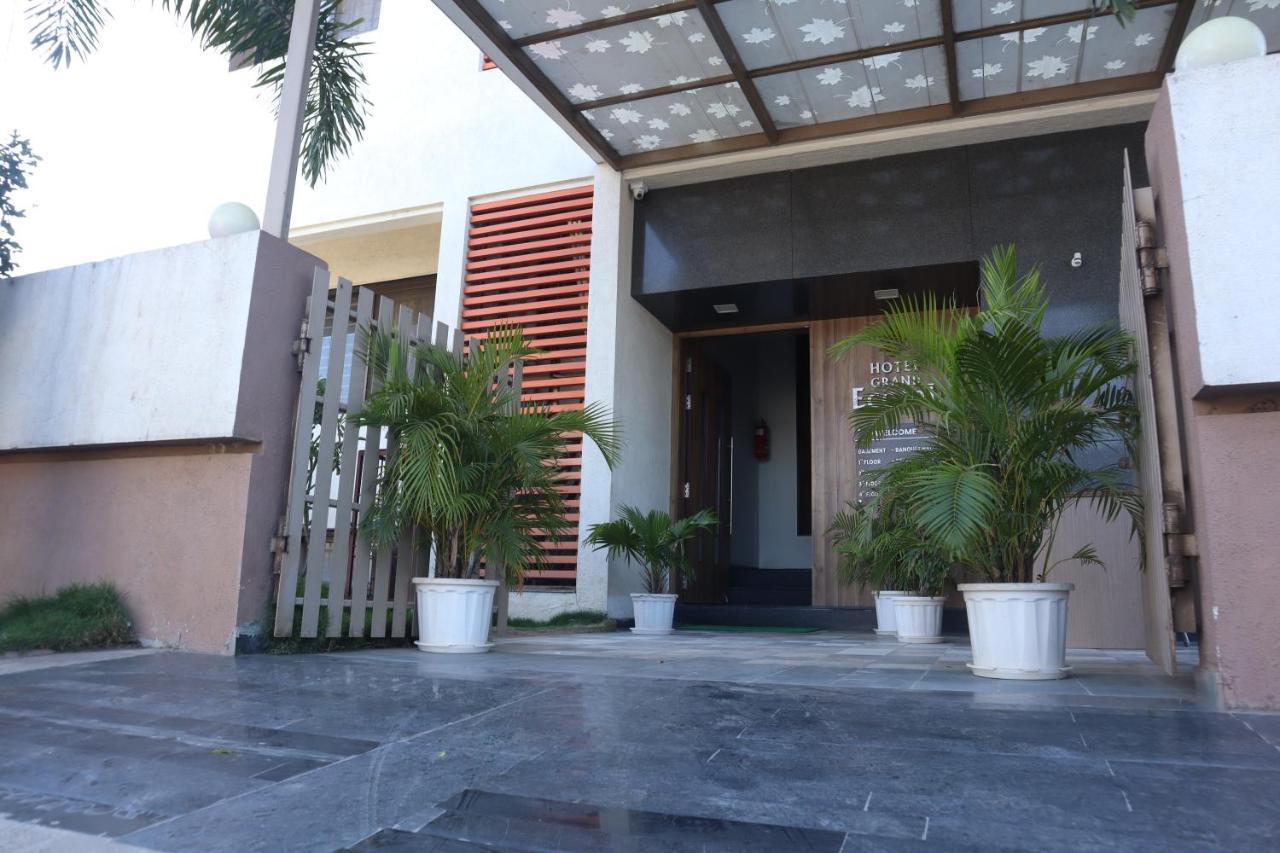 Hotel Grand Ecotel, Aurangabad Exteriér fotografie